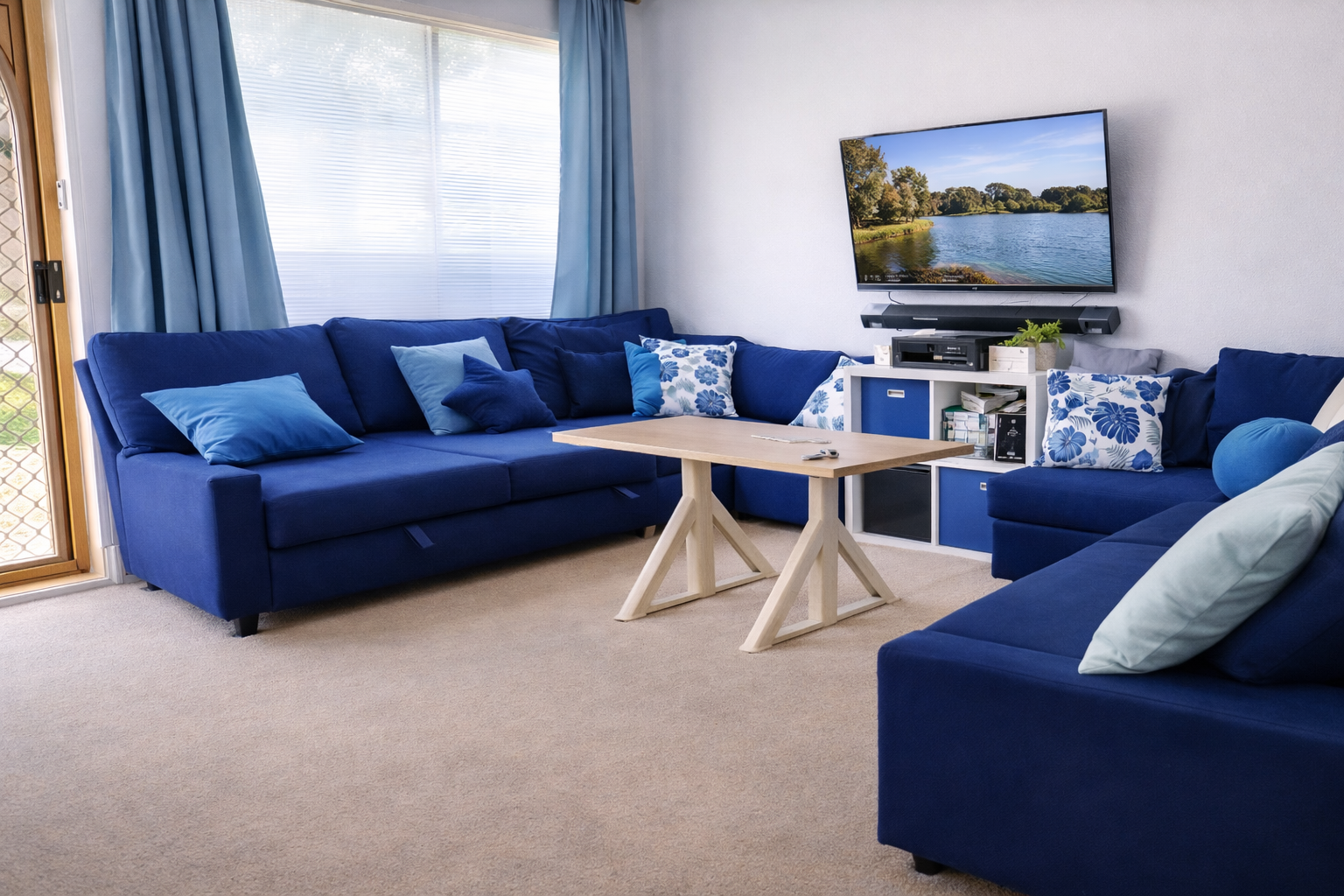 Lakefront Couples Retreat | Kayaks + Golf Views